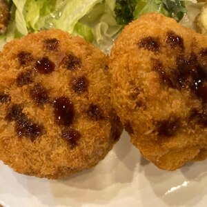 塩鮭とクリームチーズのコロッケ